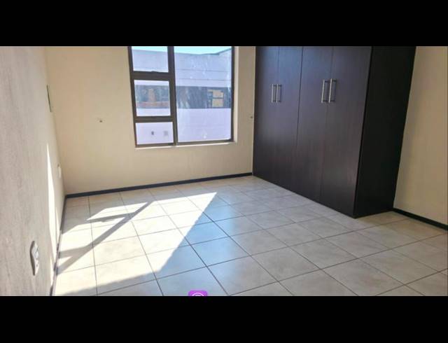 2 BEDROOM PROPERTY TO RENT IN RANDPARK RIDGE